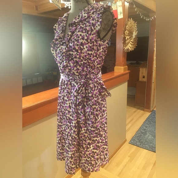 Kate Spade Aubrey Purple/White/Peach/Tan Wrap Silk Dress with Sash - Size 2. - Picture 6 of 17